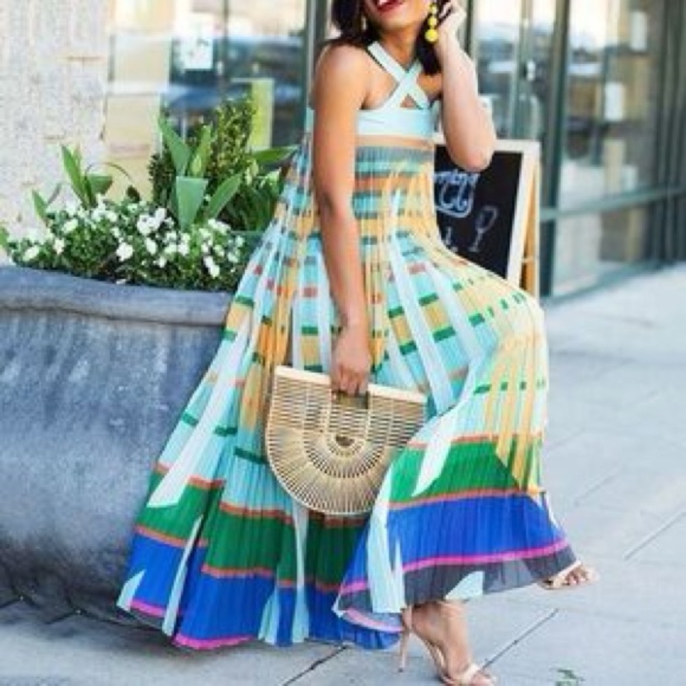 Sleeveless Multi-Color Pleated Maxi Dress - Mint Accent